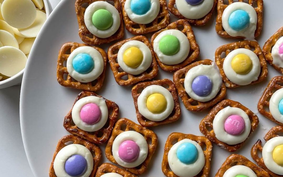 Chocolate Pretzel Bites