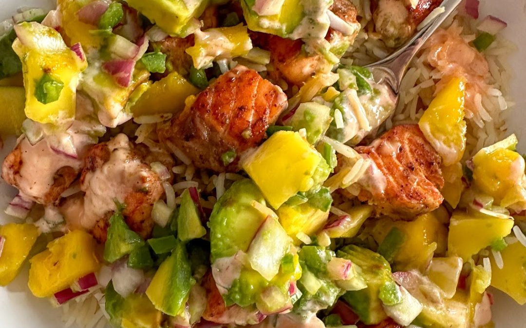 Quick Mango Salsa Salmon Bowls