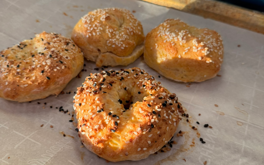 super simple cottage cheese bagels