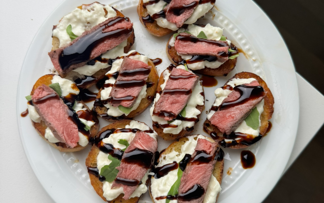 burrata steak crostini
