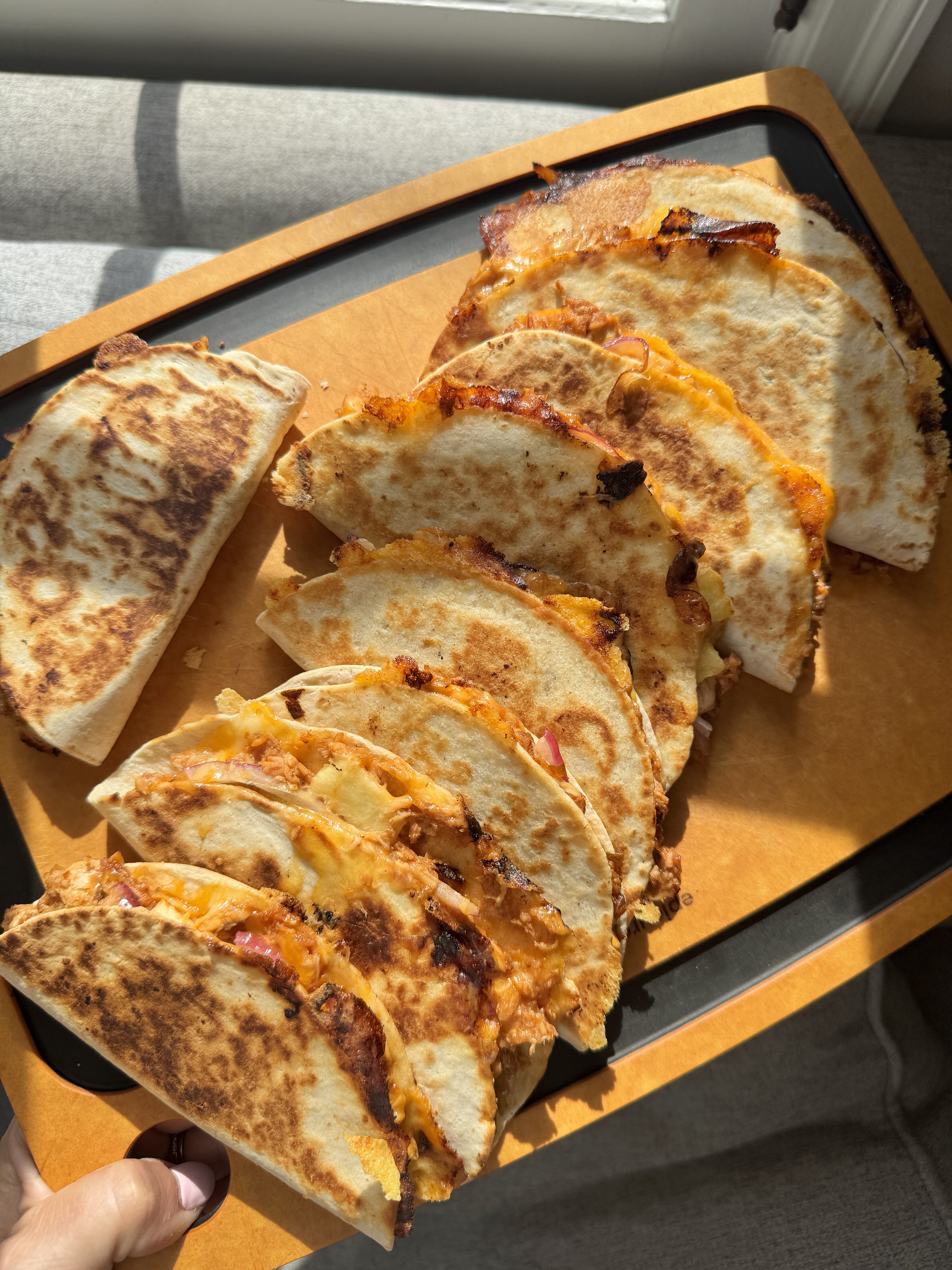 BBQ Chicken Mini Quesadillas (Easy Summer Dinner)