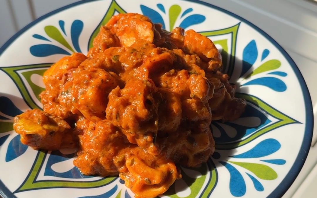 One-Pan Creamy Sausage Tortellini (5 Ingredients)