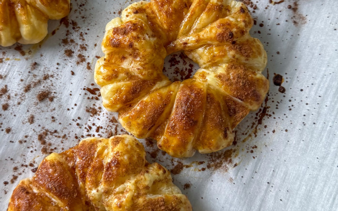 Apple Cinnamon Donuts