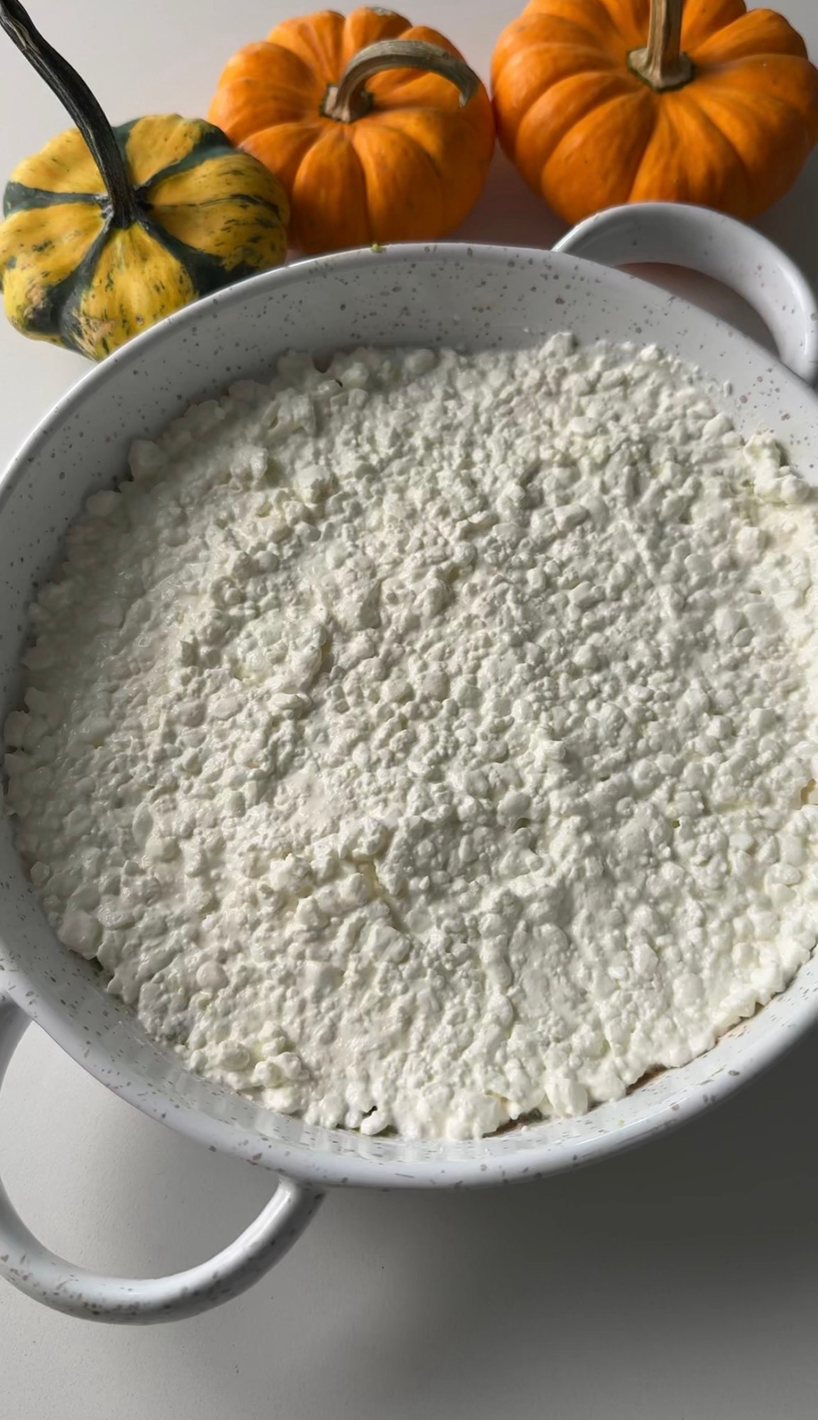 Blended cottage cheese layer for the layered dip